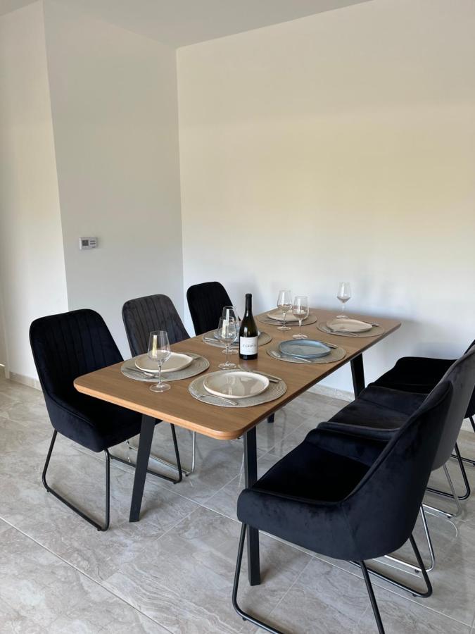 Modern Home Ula Brtonigla Kültér fotó