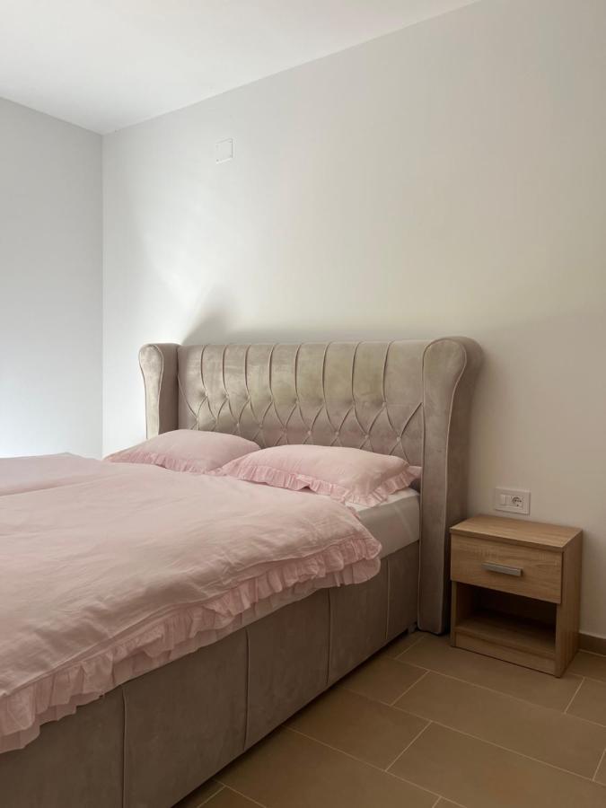 Modern Home Ula Brtonigla Kültér fotó
